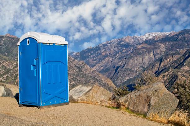 Best Porta potty delivery and setup  in Oregon, IL
